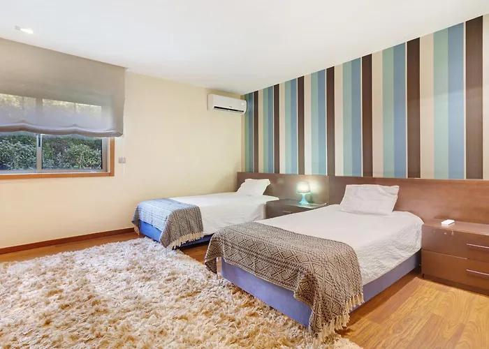 Vila Casa Dos Pinheiros